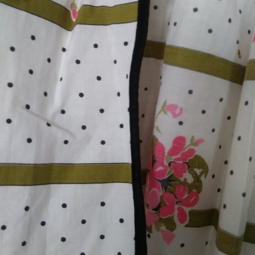 Vintage Handmade 1960’s Floral Print Half Apron - Picture 10 of 11